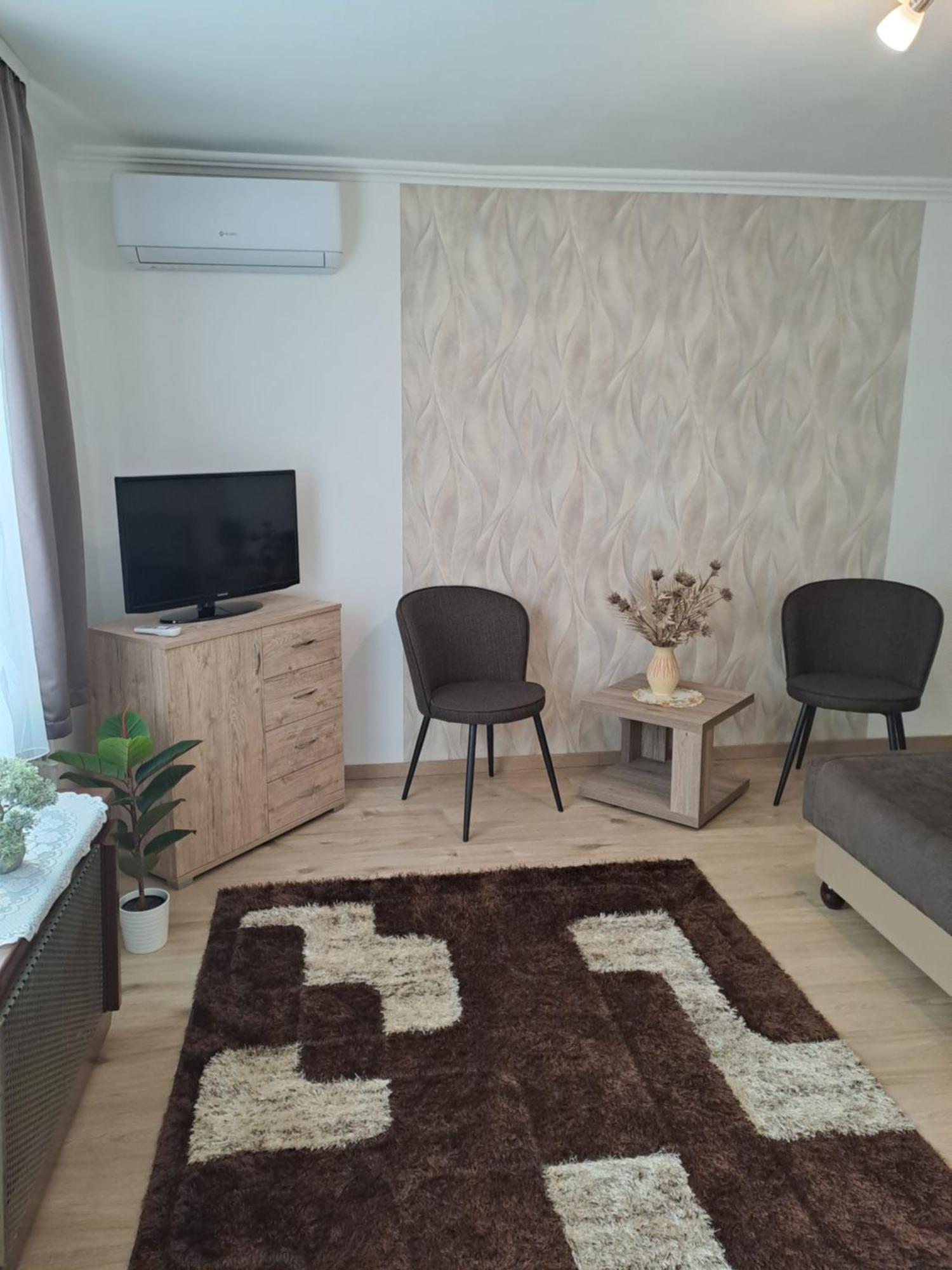 Katarina Apartman Hajdúszoboszló Esterno foto